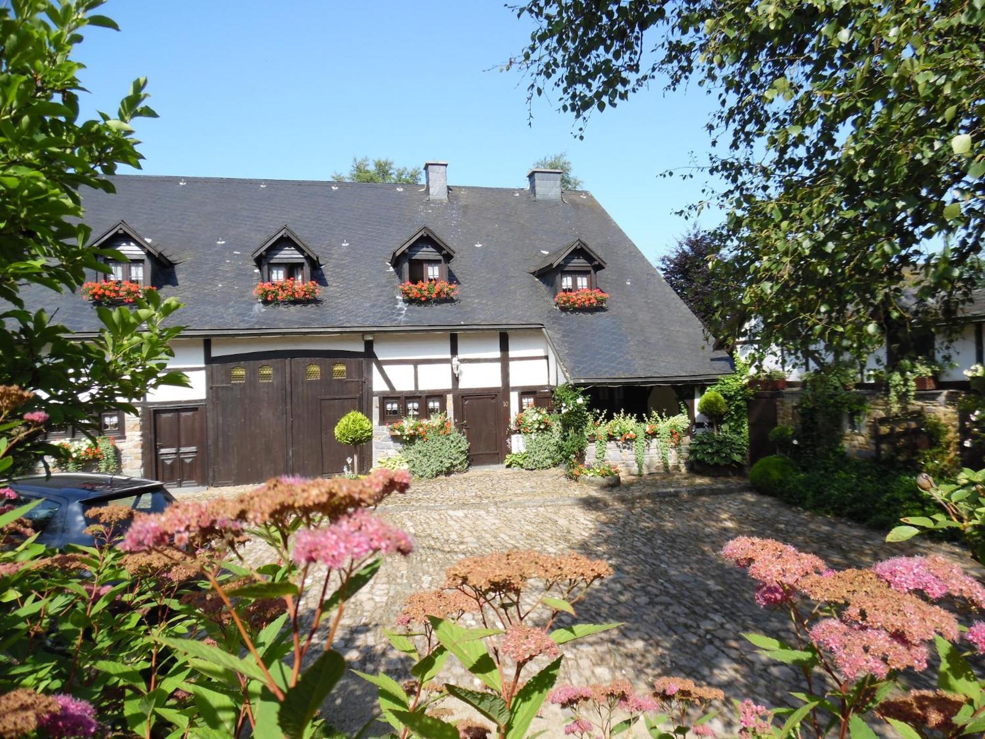 Cozy Cottage In Malmedy With Large Garden Luaran gambar